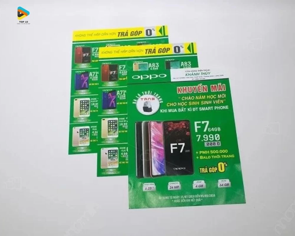 Mẫu tờ rơi quảng cáo điện thoại màu xanh lá nổi bật