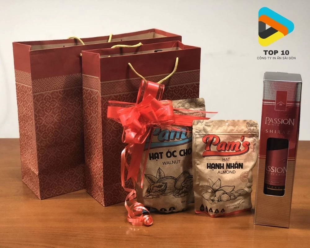 Túi giấy đựng quà tết màu đỏ