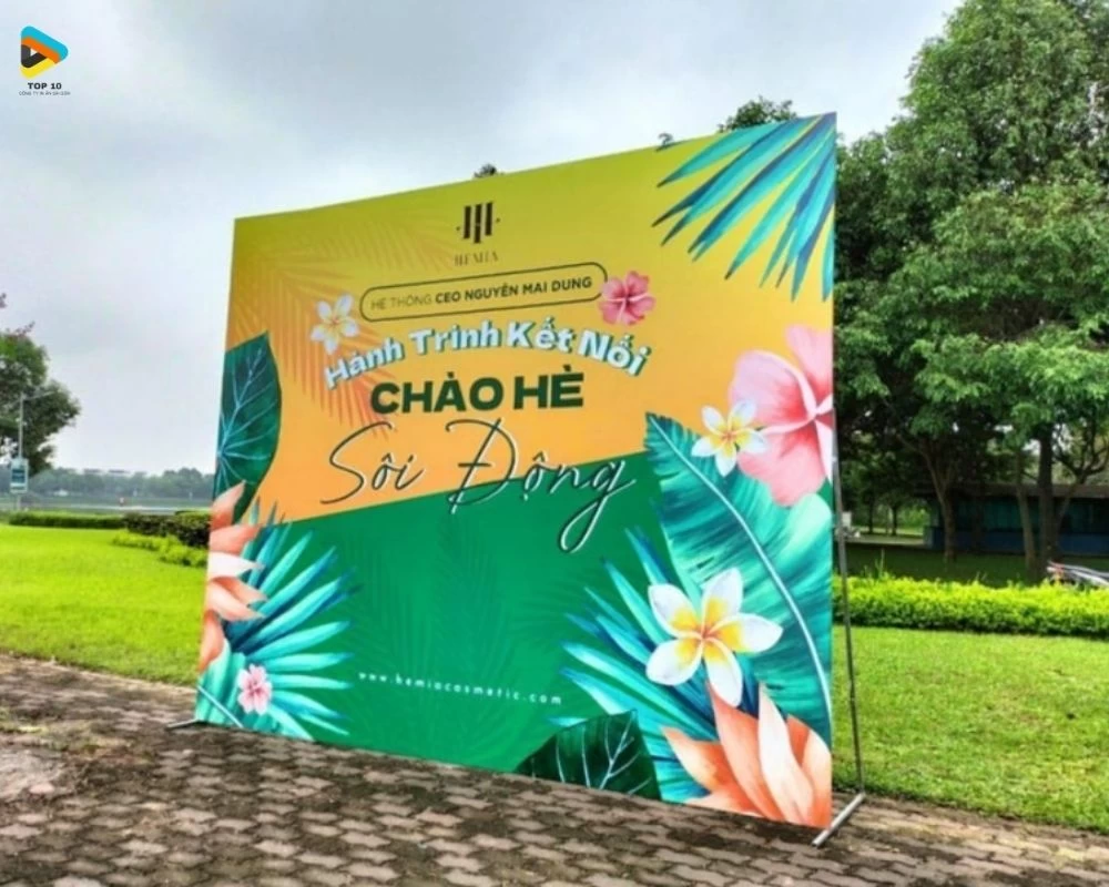 Backdrop đẹp, với nhiều màu sắc ấn tượng