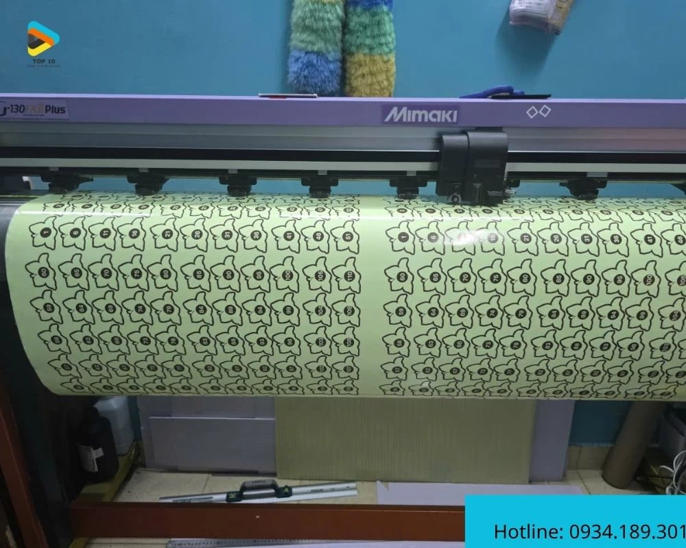 Decal phản quang dán tường